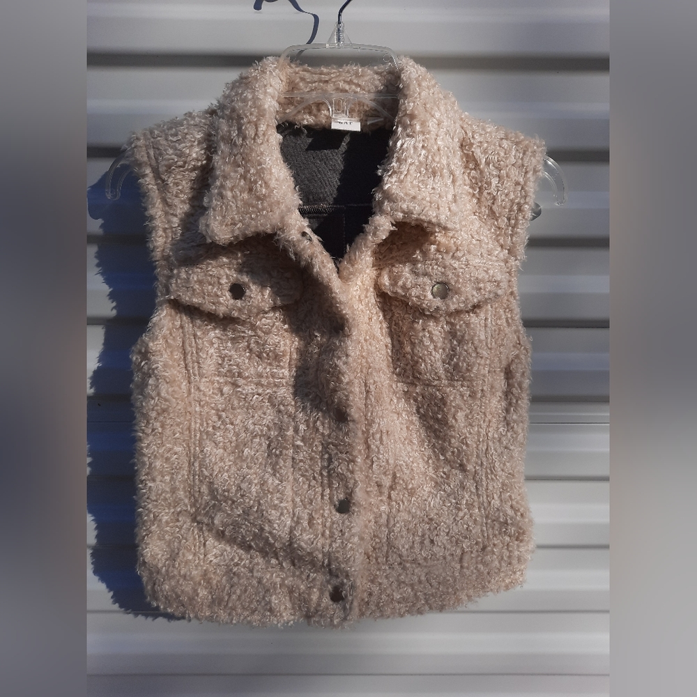 GAP Women XS Sherpa Vest Organic White Cream Lamb Wool Pockets Furry